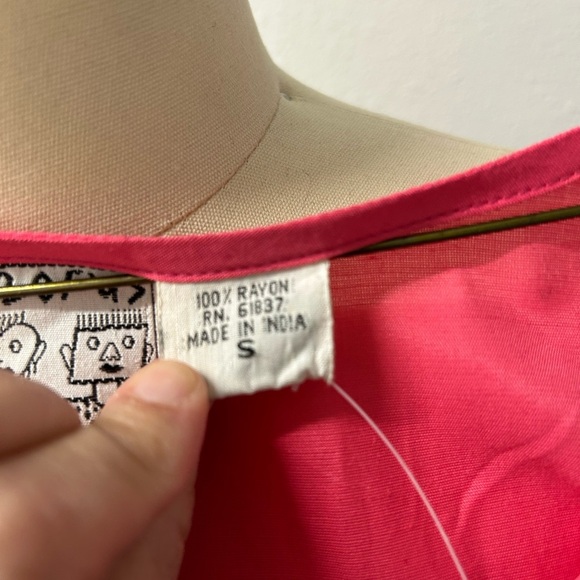 Vintage rayon Bright Pink Short Sleeve Dress - Picture 3 of 4